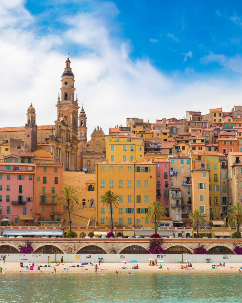 Beautiful luxury waterfront homes along the coast of the French Riviera.